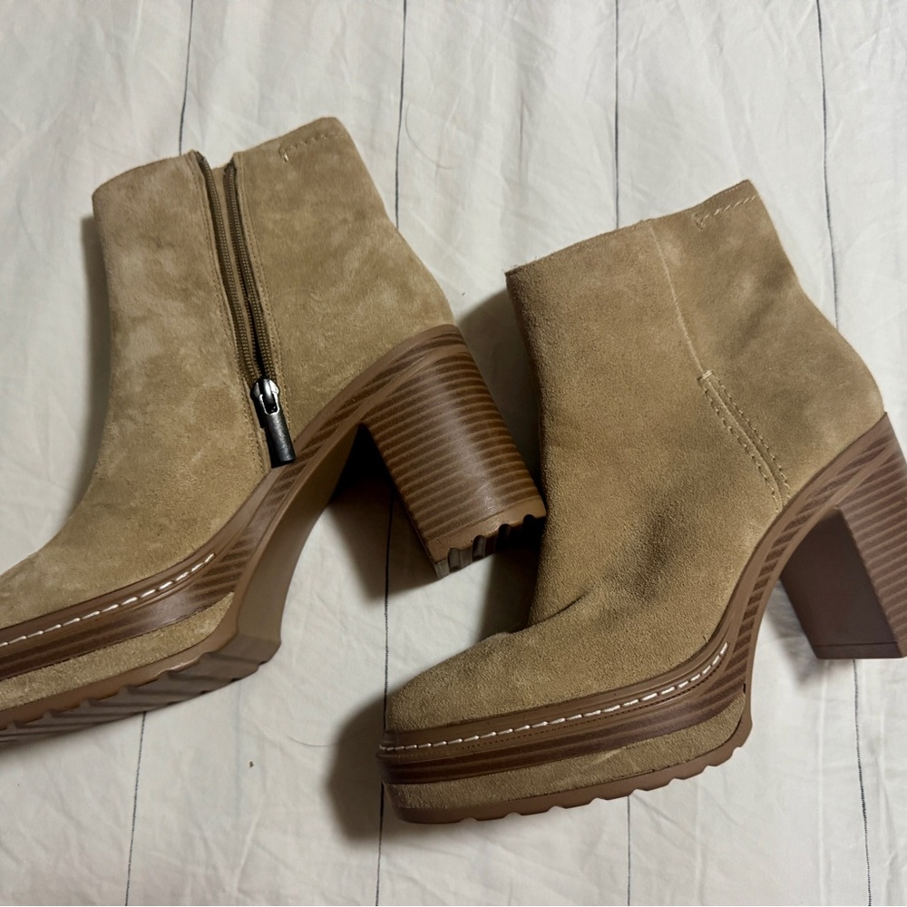 Steve Madden suede ankle boots